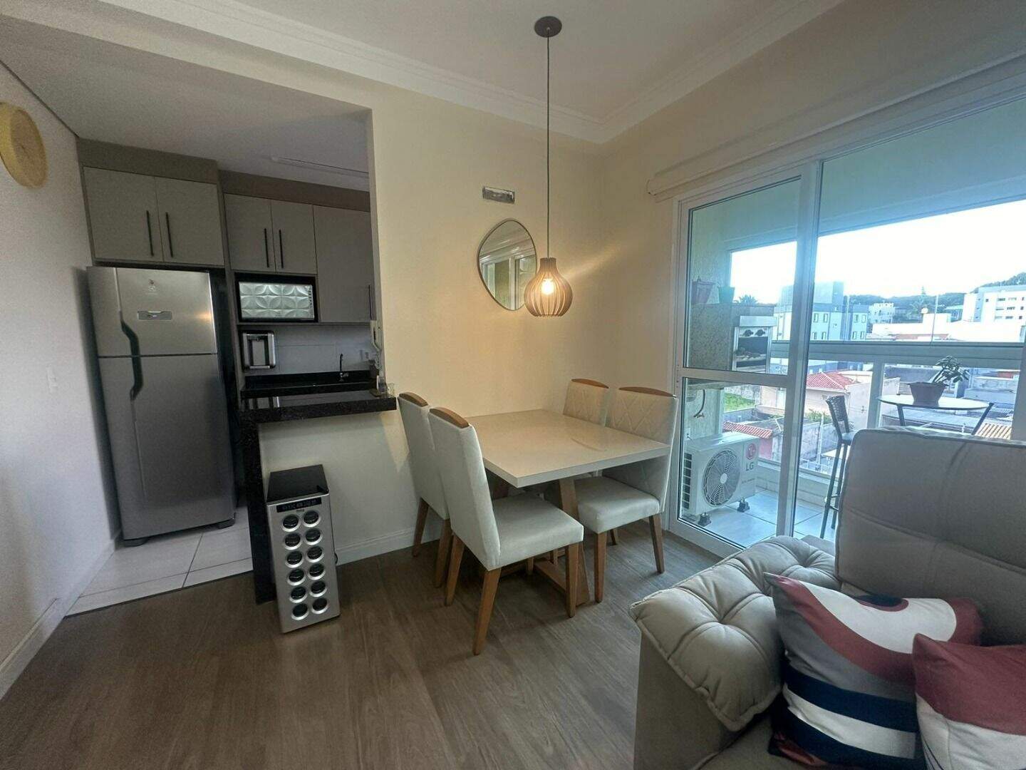 Apartamento à venda no Jardim Sevilha: 
