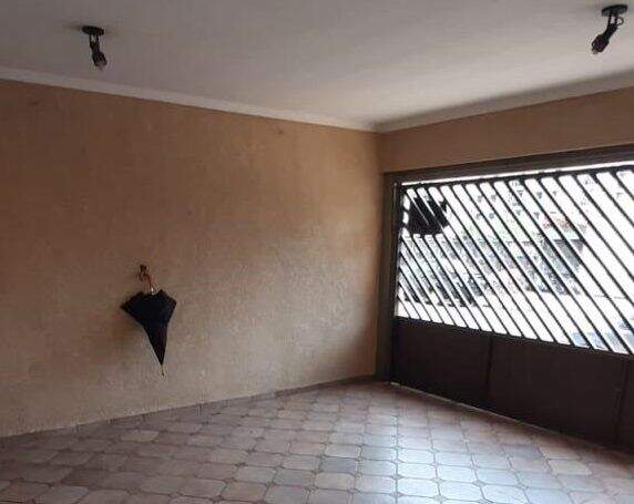 Casa à venda no Centro: 