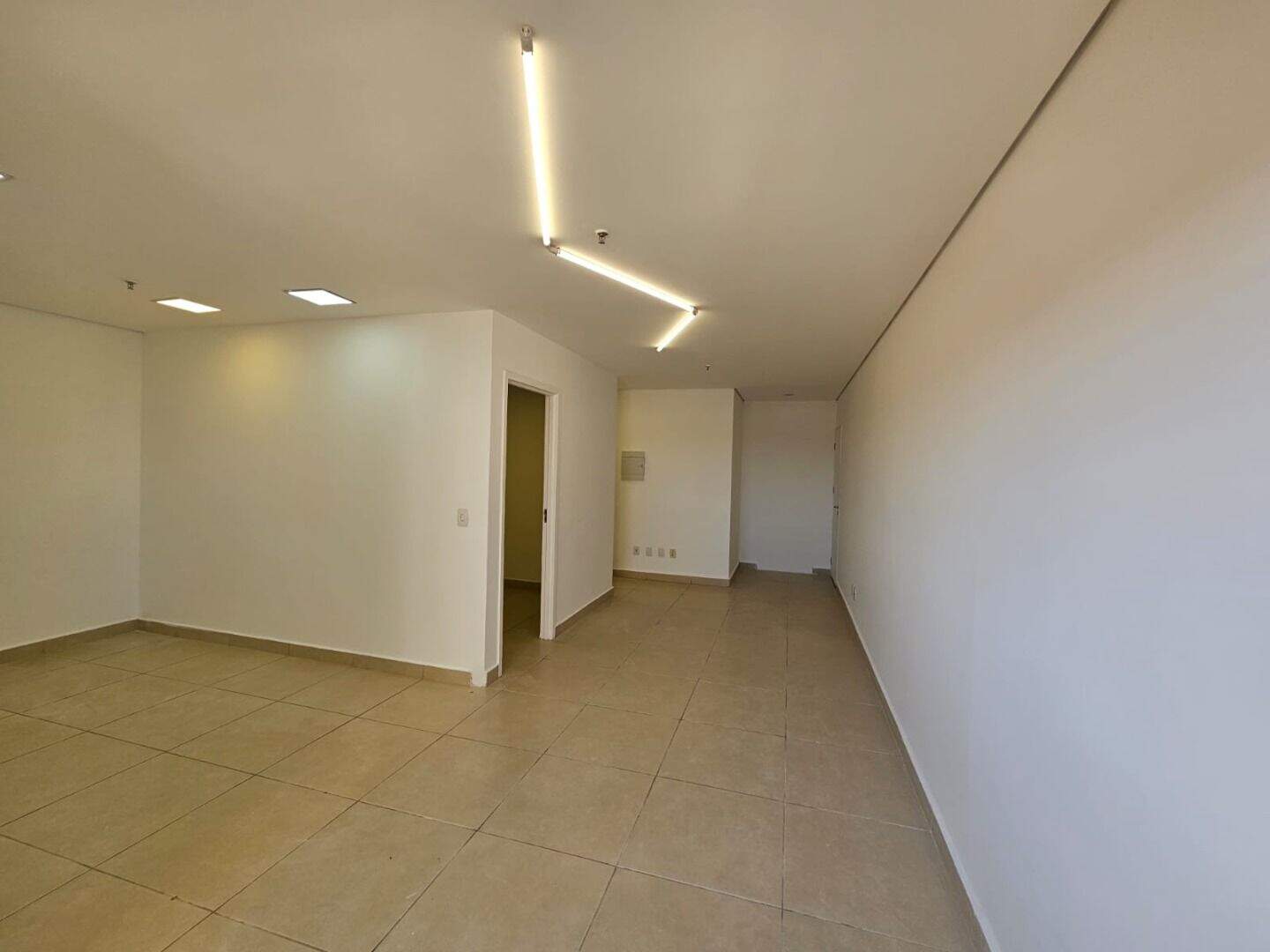 Sala para aluguel no Cidade Nova I: 