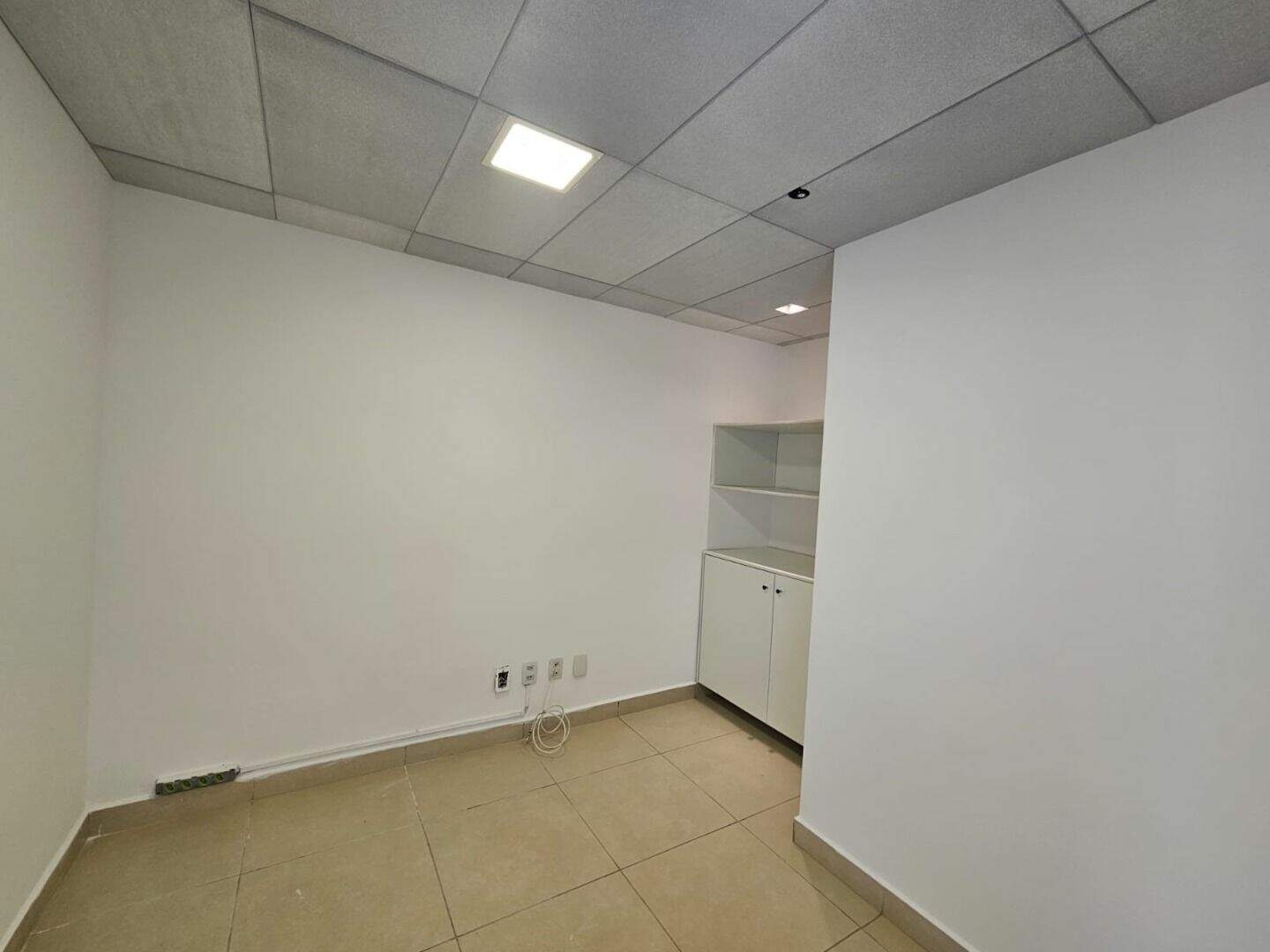 Sala para aluguel no Cidade Nova I: 
