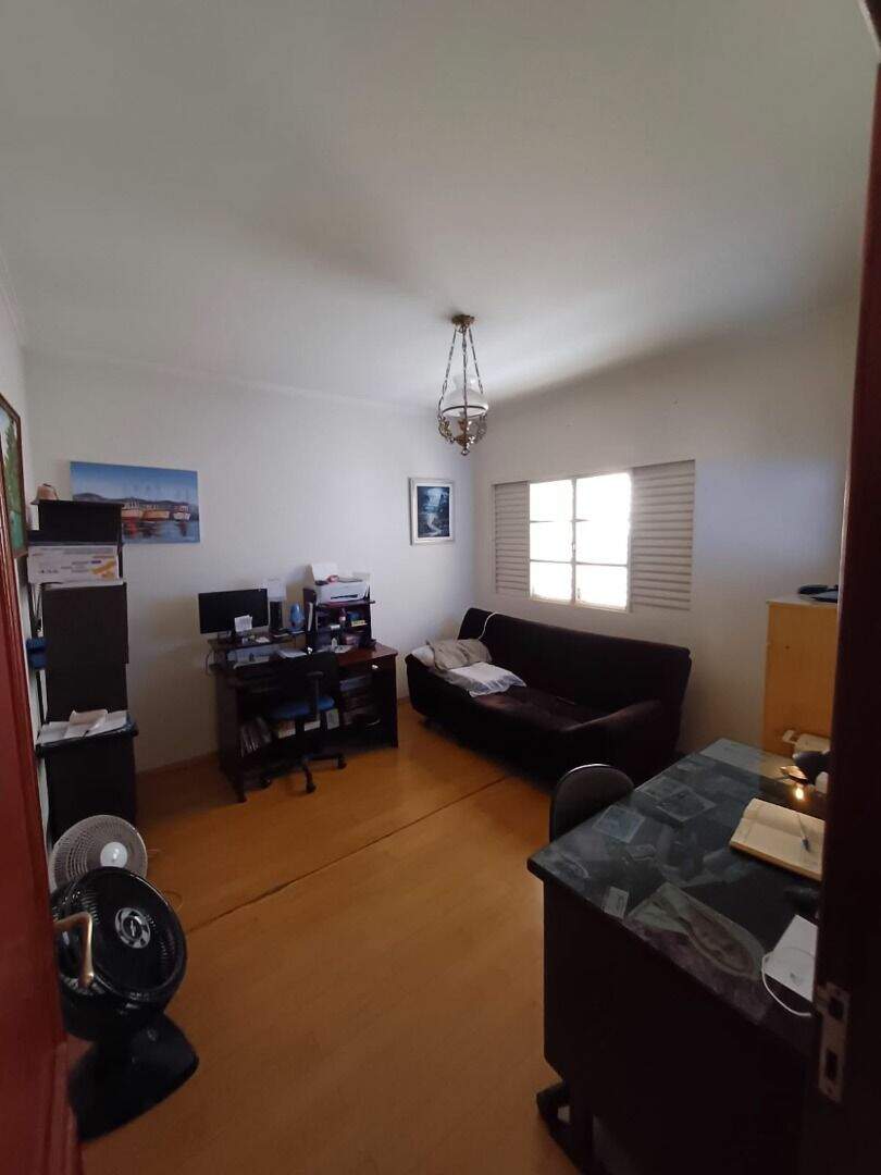 Casa à venda no Vila Almeida: 