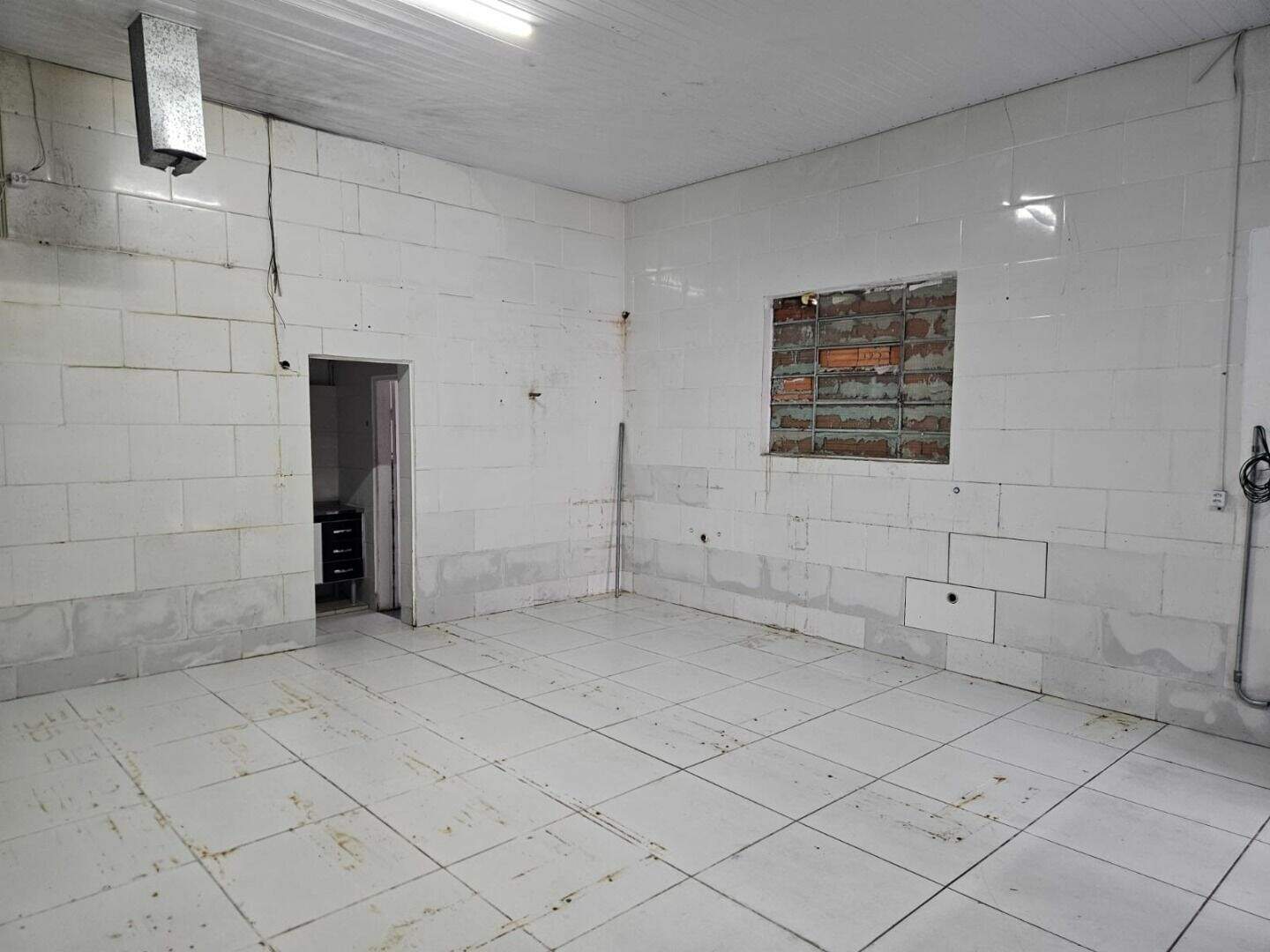 Salão para aluguel no Centro: 