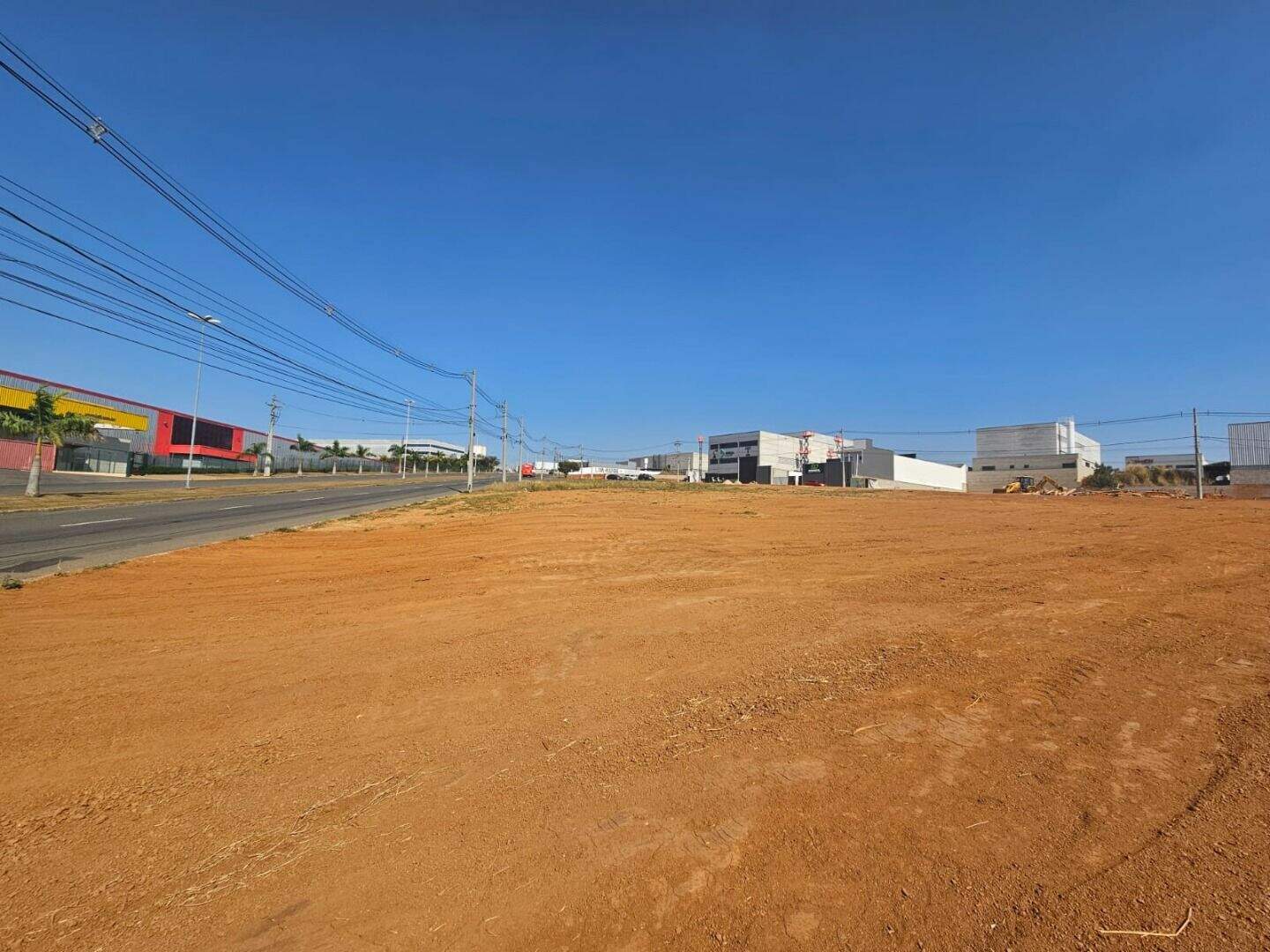 Terreno à venda no Jardim Juliana: 