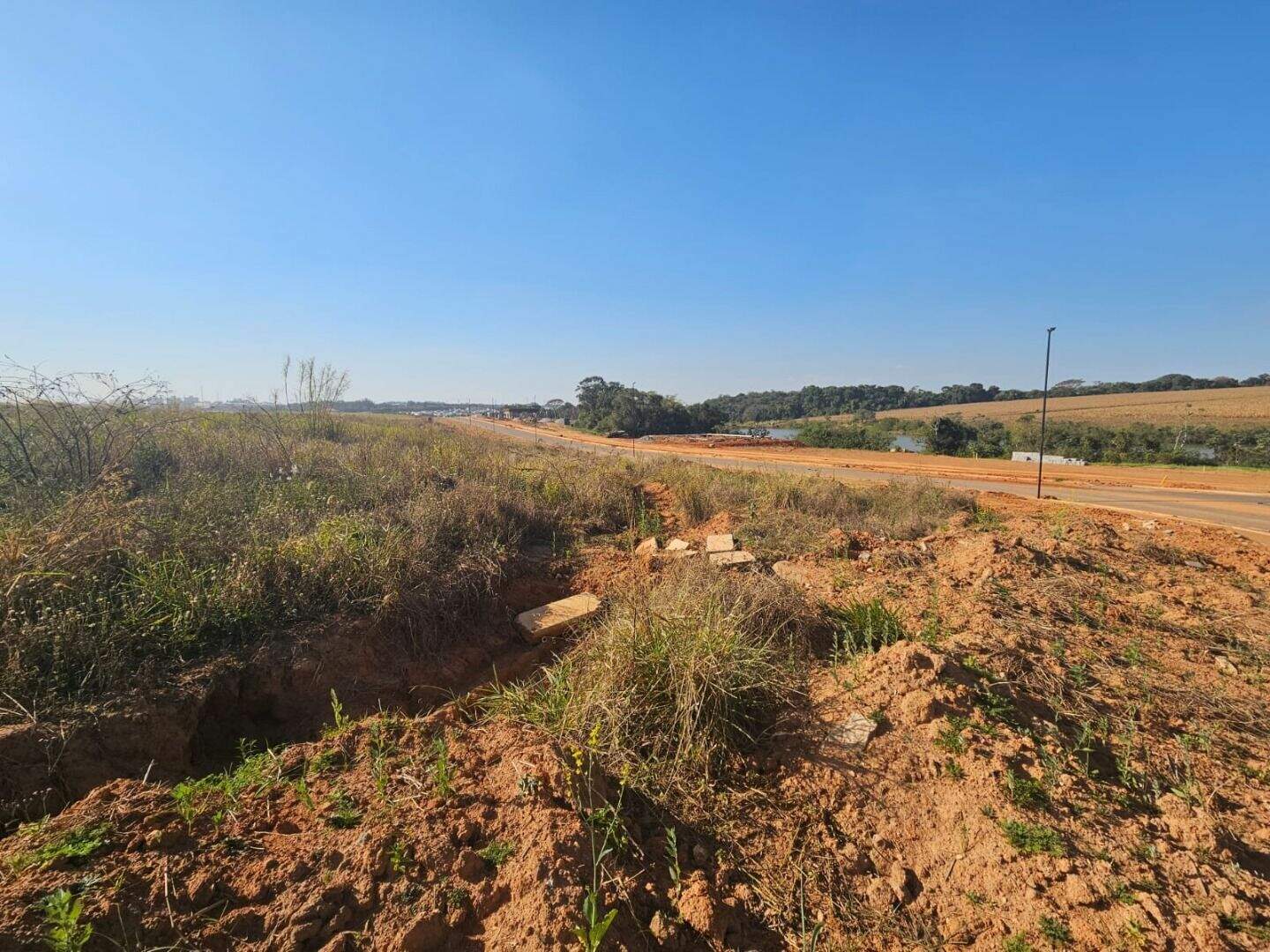 Terreno à venda no Jardim Juliana: 