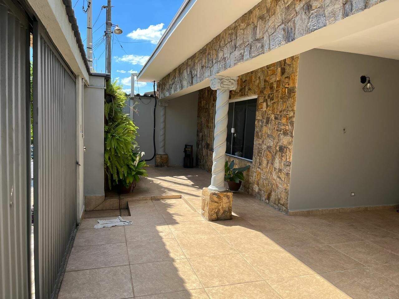Casa à venda no Jardim Pau Preto: 