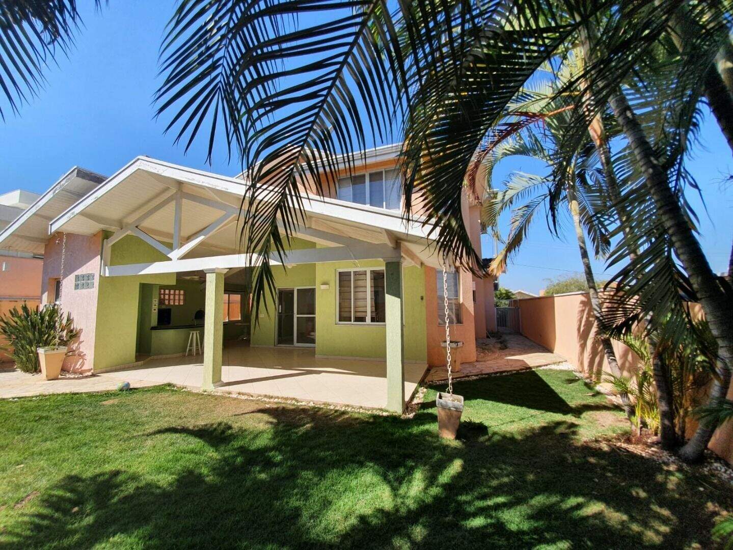 Sobrado à venda no Jardim Residencial Santa Clara: 