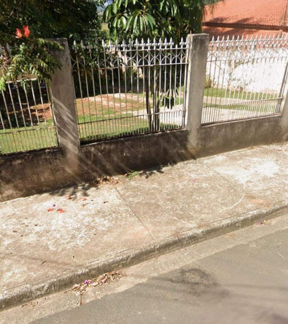 Chácara à venda no Chácara Alvorada: 