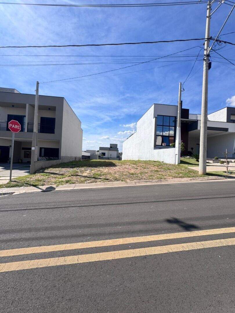Terreno à venda no Vila Rubens: 