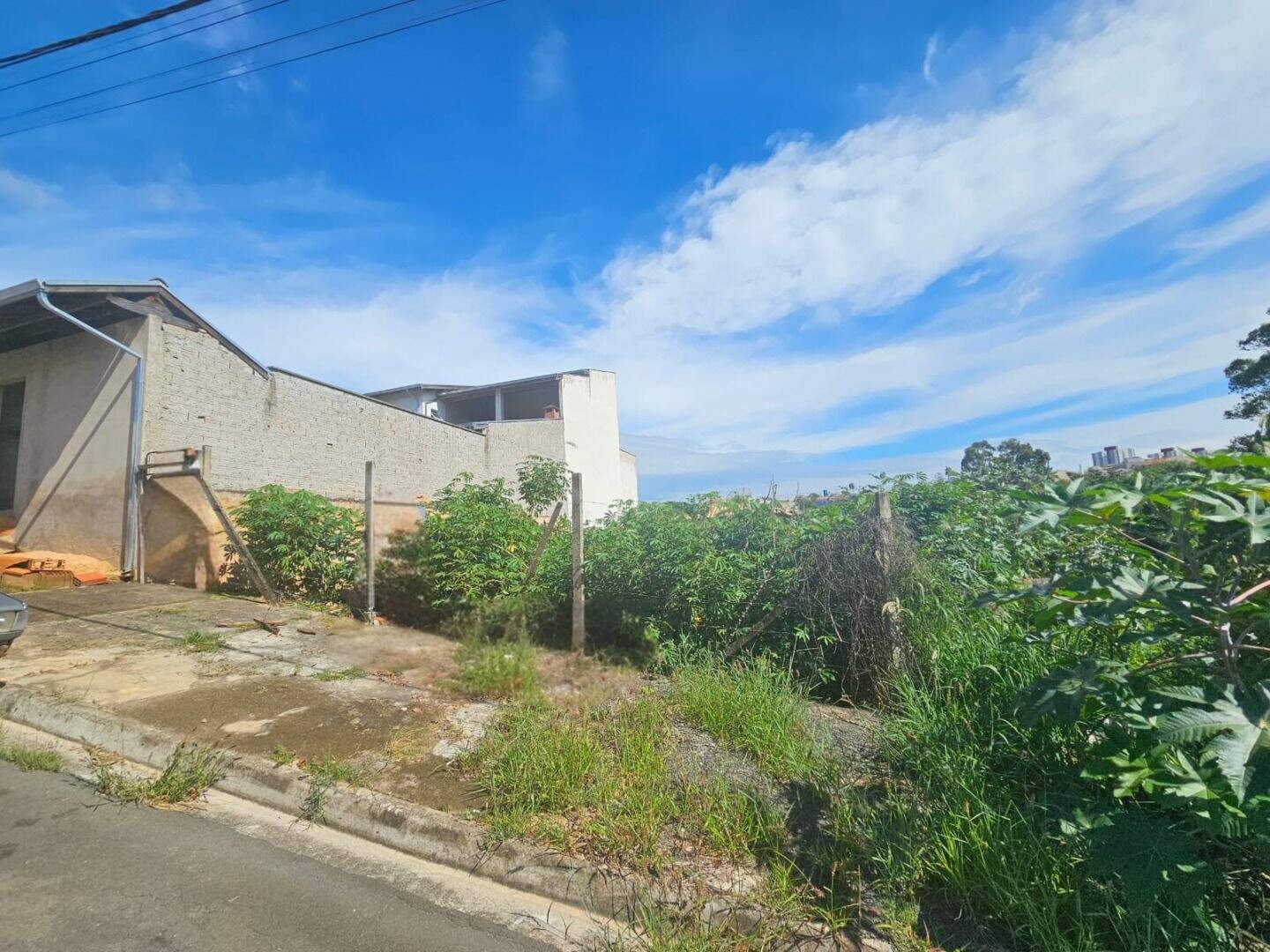 Terreno à venda no Jardim Bela Vista: 