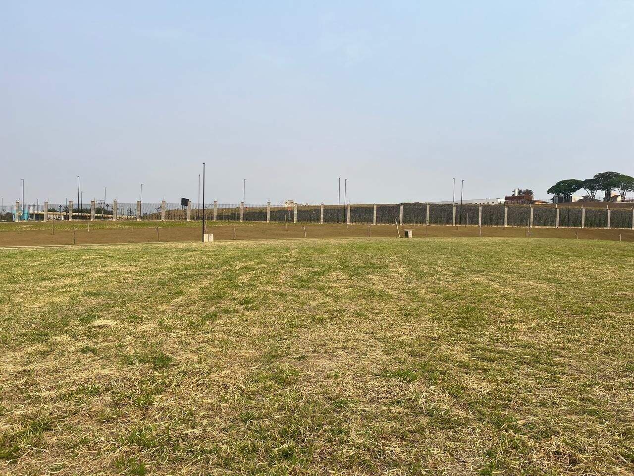 Terreno à venda no Residencial Helvétia Park: 