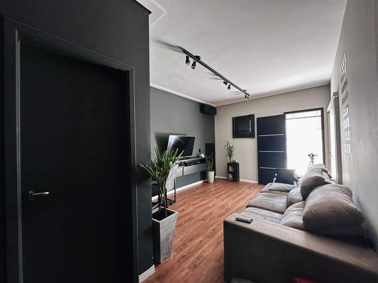 Casa à venda no Jardim Residencial Maria Dulce: 