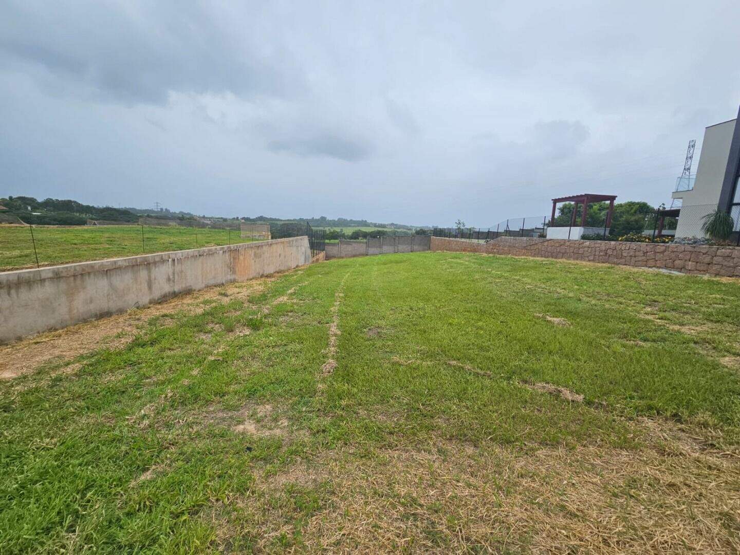 Terreno à venda no Jardim Quintas da Terracota: 