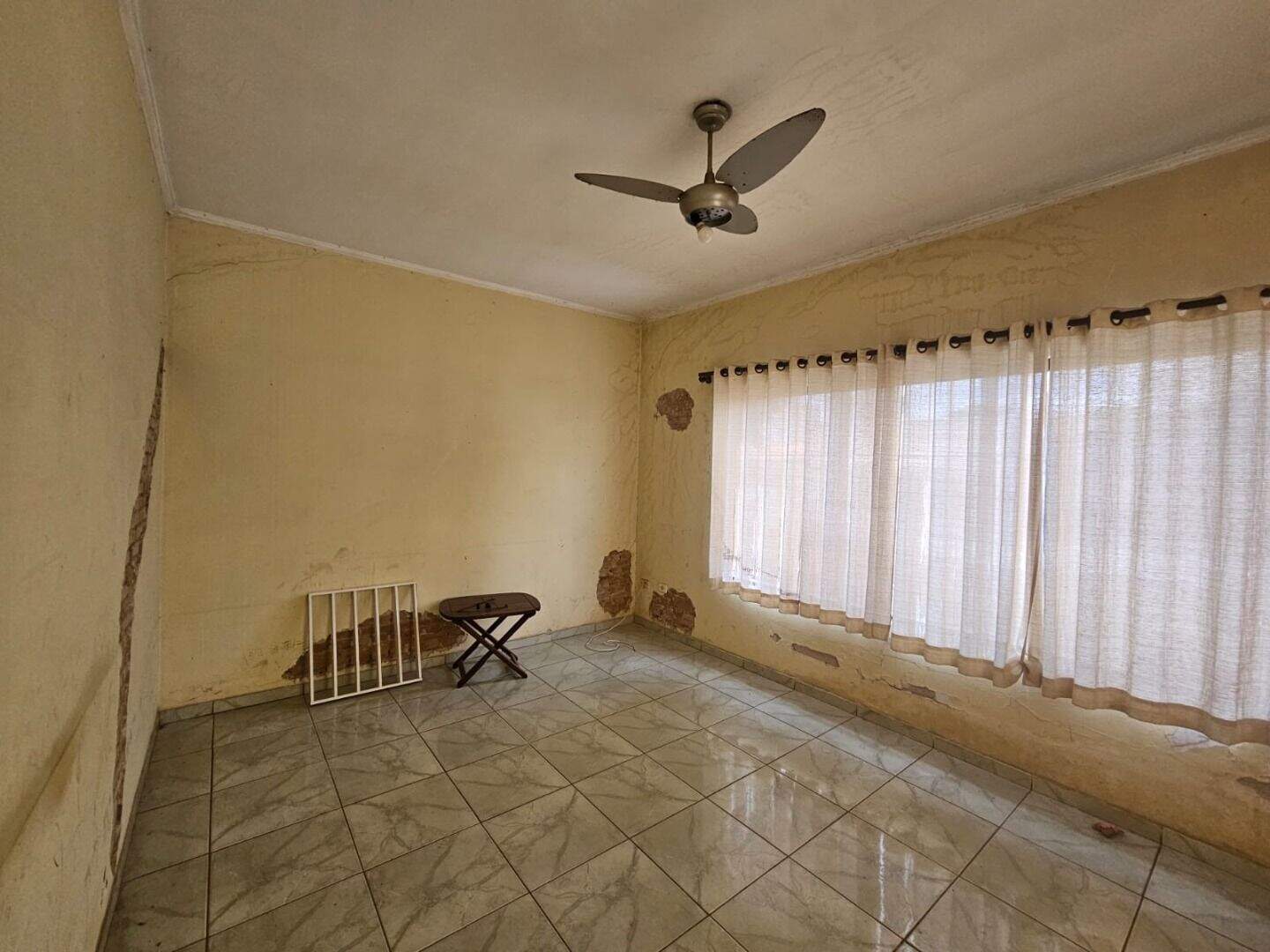 Casa à venda no Jardim Pau Preto: 