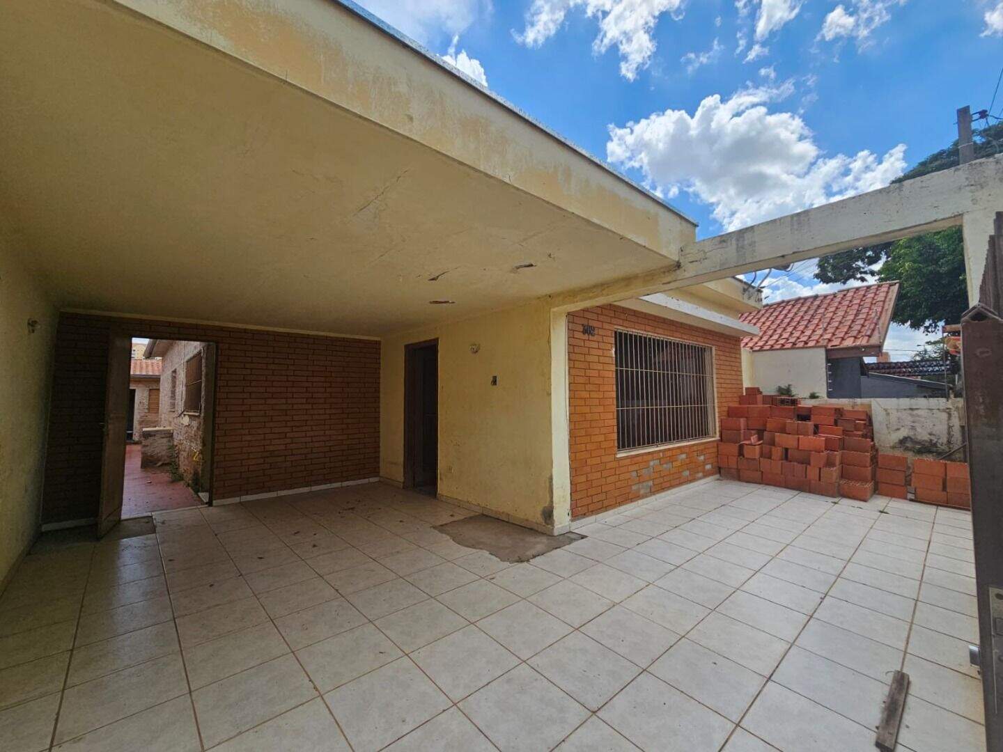 Casa à venda no Jardim Pau Preto: 