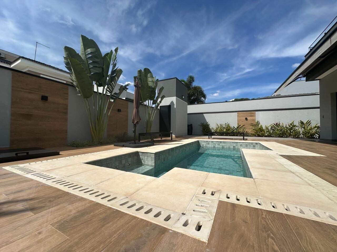 Casa à venda no Jardim Residencial Helvétia Park I: 