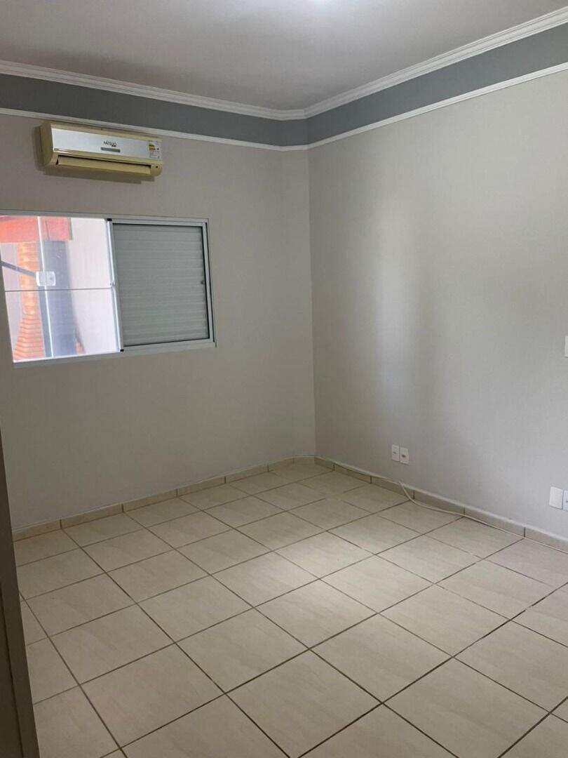 Sobrado à venda no Jardim Portal de Itaici: 