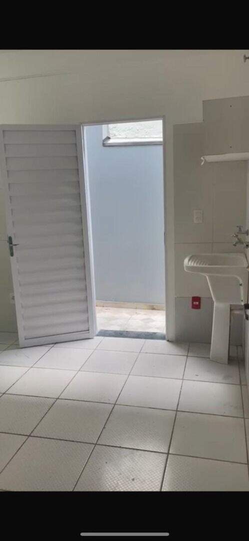 Sobrado à venda no Jardim Portal de Itaici: 