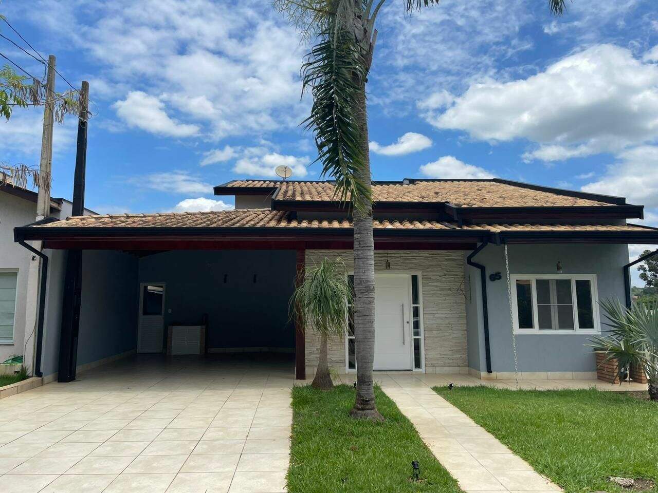 Sobrado à venda no Jardim Portal de Itaici: 