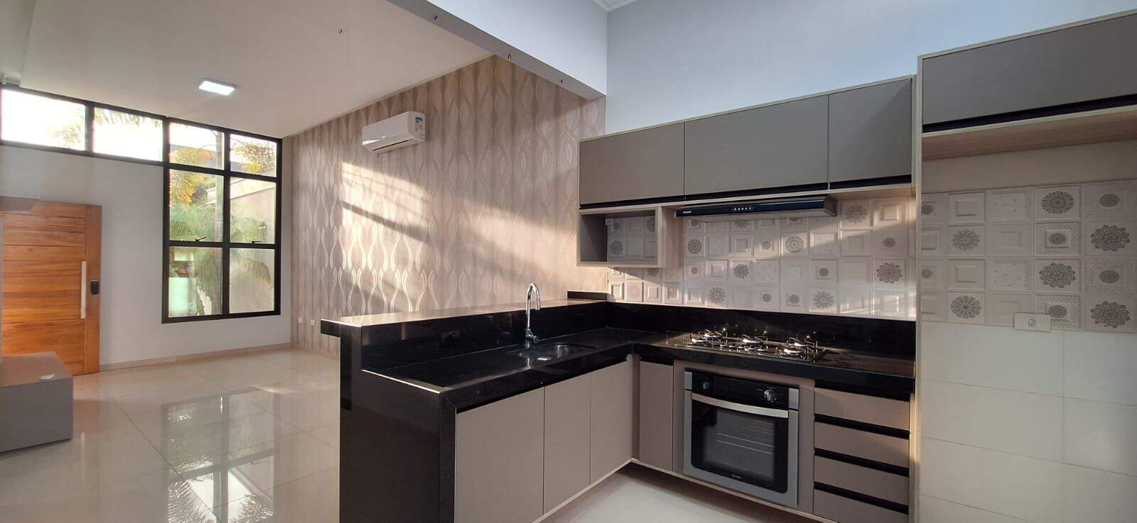 Casa à venda no Jardim Montreal Residence: 