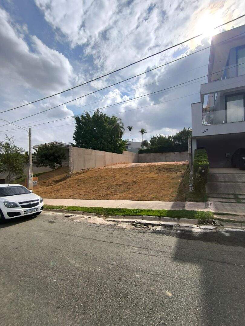 Terreno à venda no Residencial Helvétia Park: 