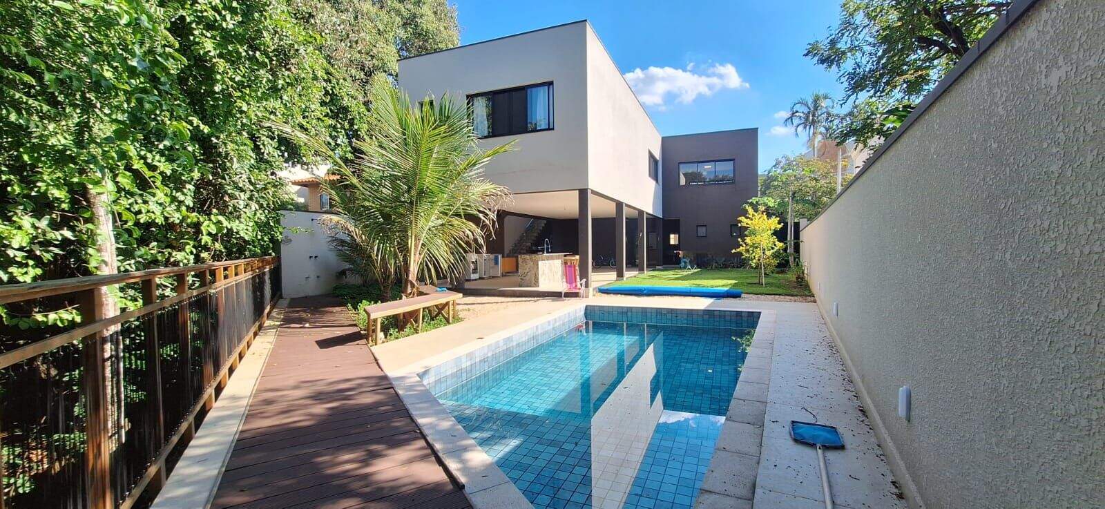 Casa à venda no Jardim Morumbi: 