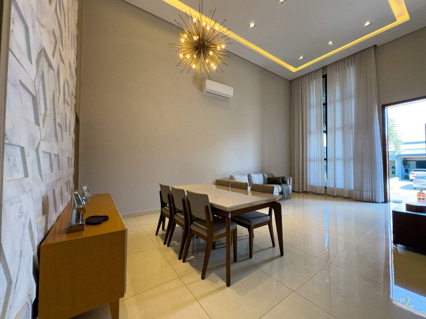 Casa à venda no Jardim Esplanada: 