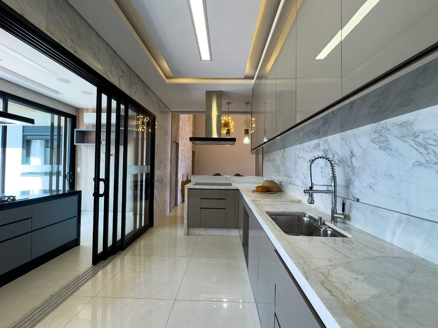 Casa à venda no Jardim Esplanada: 