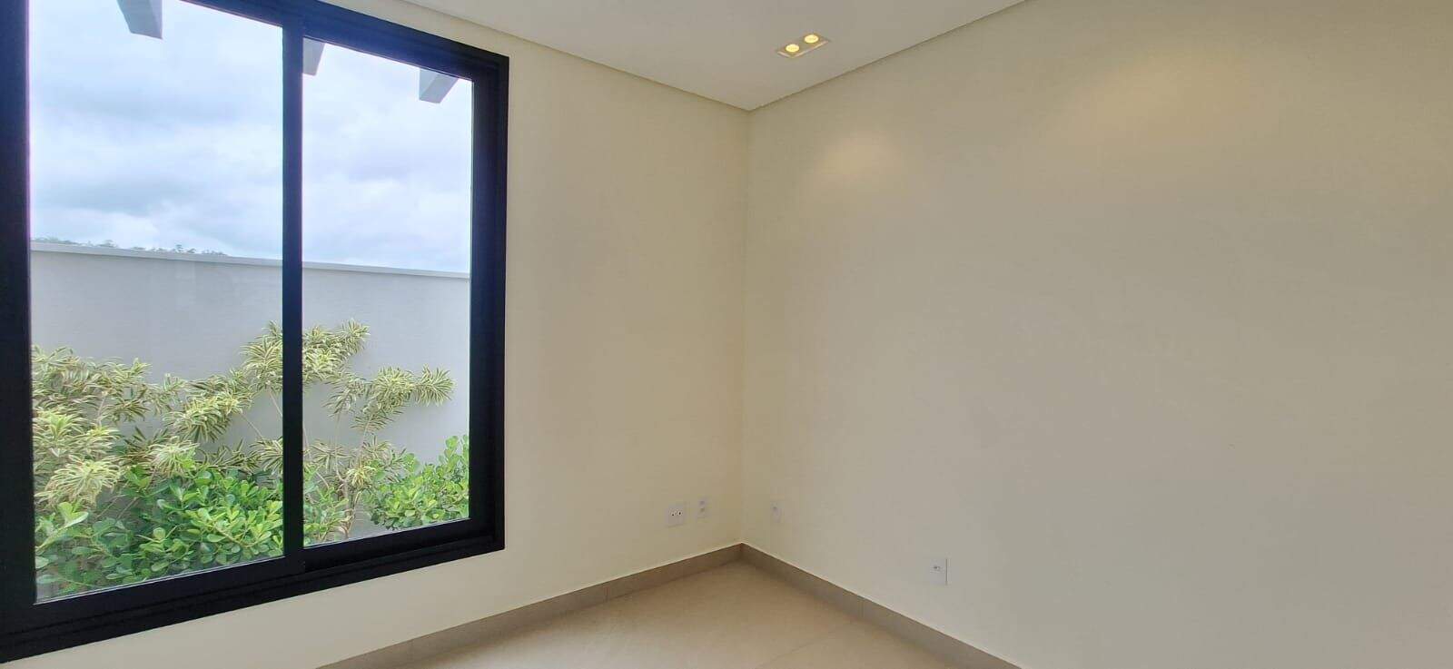 Sobrado à venda no Residencial Helvétia Park: 