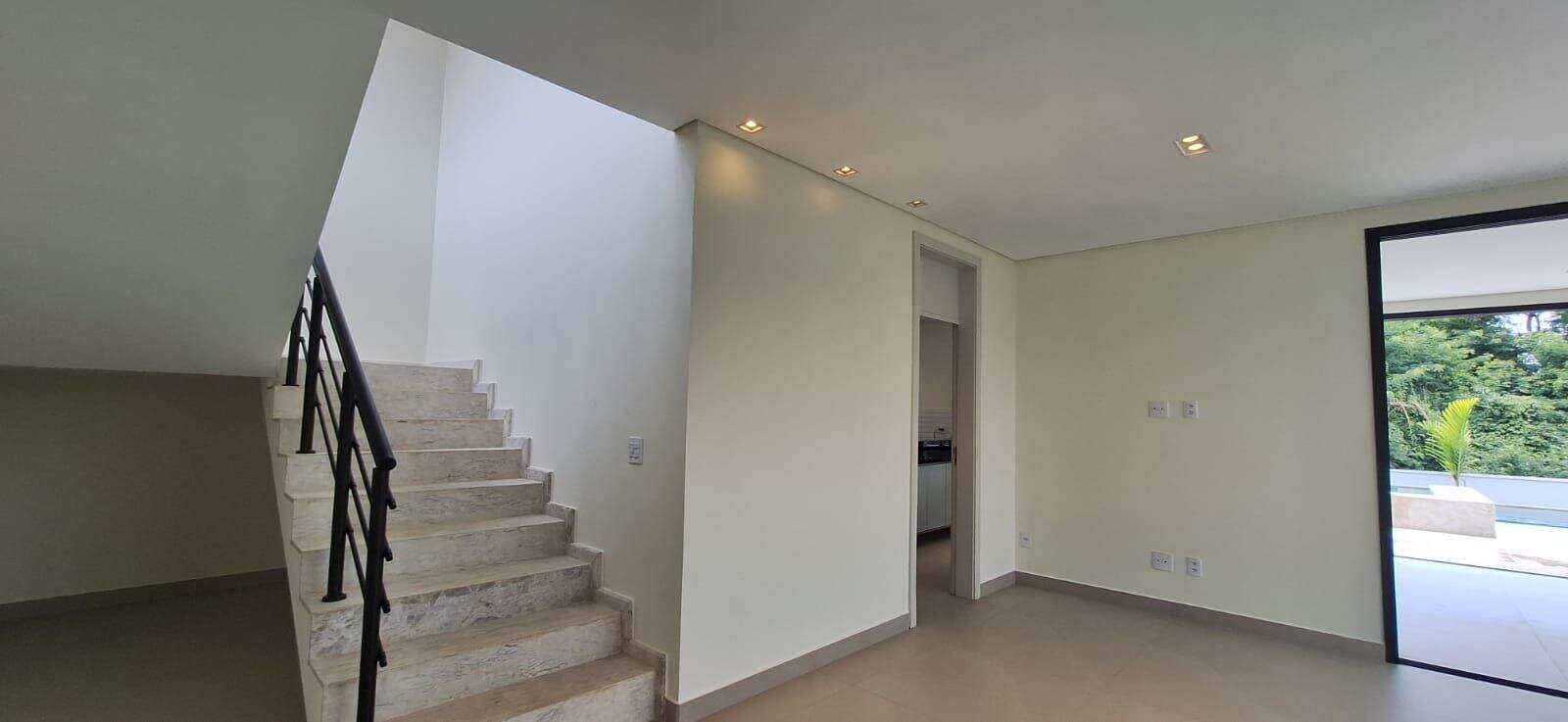 Sobrado à venda no Residencial Helvétia Park: 