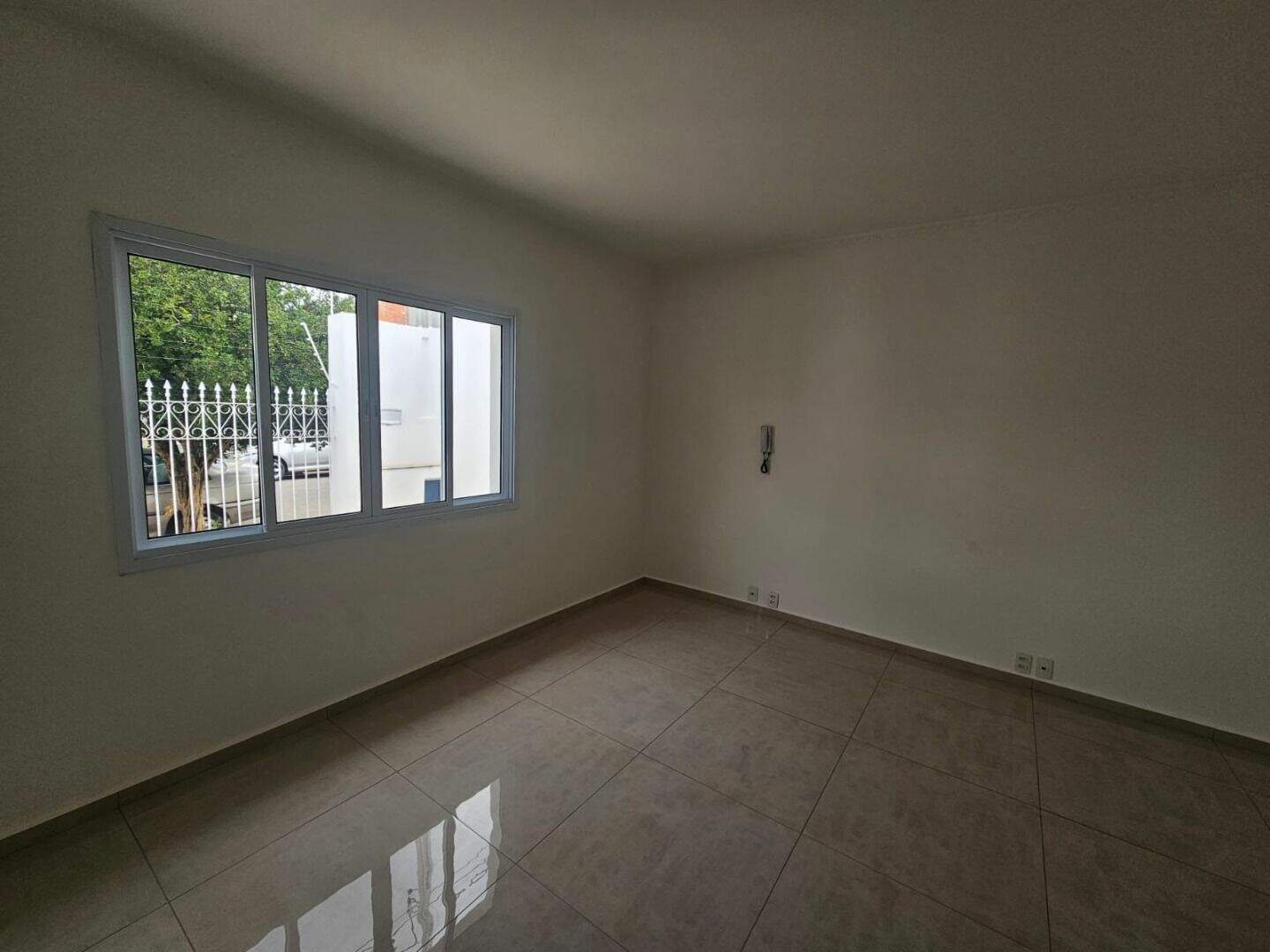 Sala para aluguel no Parque Boa Esperança: 