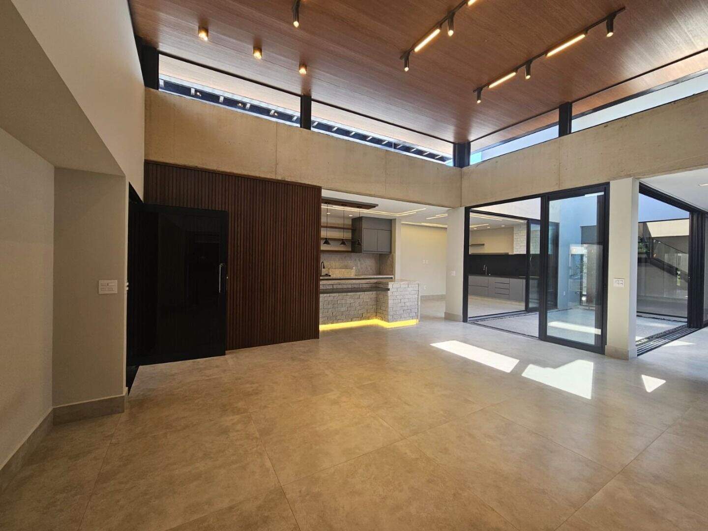 Sobrado à venda no Residencial Evidências: 