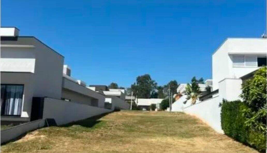 Terreno à venda no Jardim Residencial Alto De Itaici: 