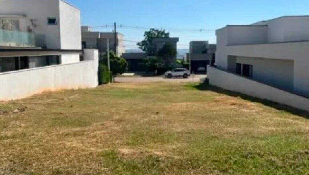 Terreno à venda no Jardim Residencial Alto De Itaici: 