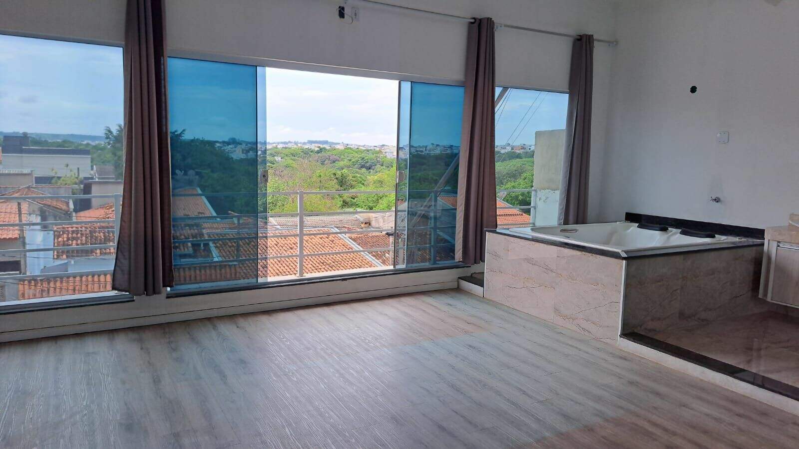 Sobrado à venda no Portal do Sol: 