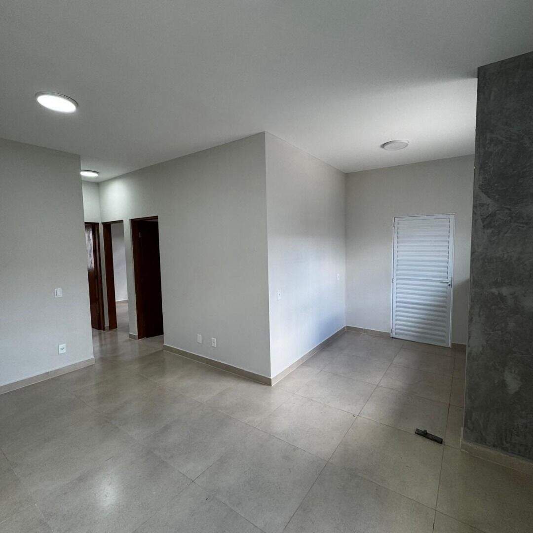 Casa à venda no Jardim Bom Sucesso: 