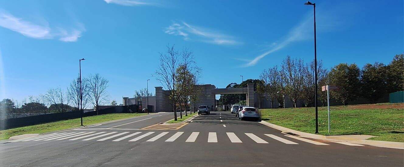 Terreno à venda no Parque das Bandeiras: 