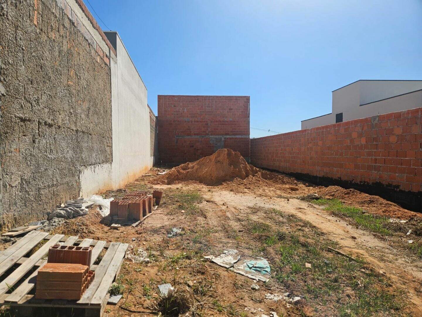 Terreno à venda no Smart City: 