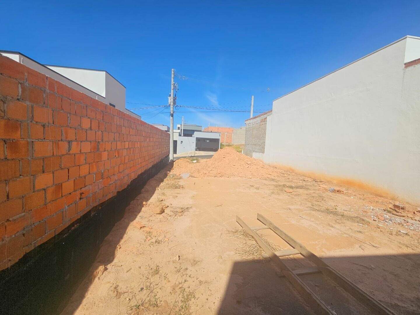 Terreno à venda no Smart City: 