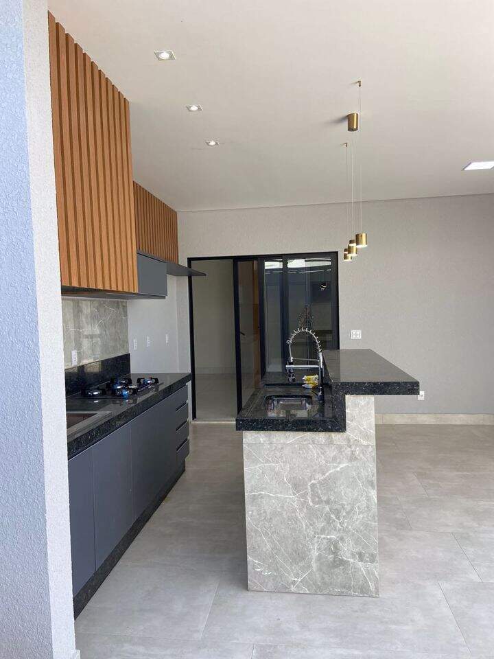 Casa à venda no Jardim Residencial Maria Dulce: 