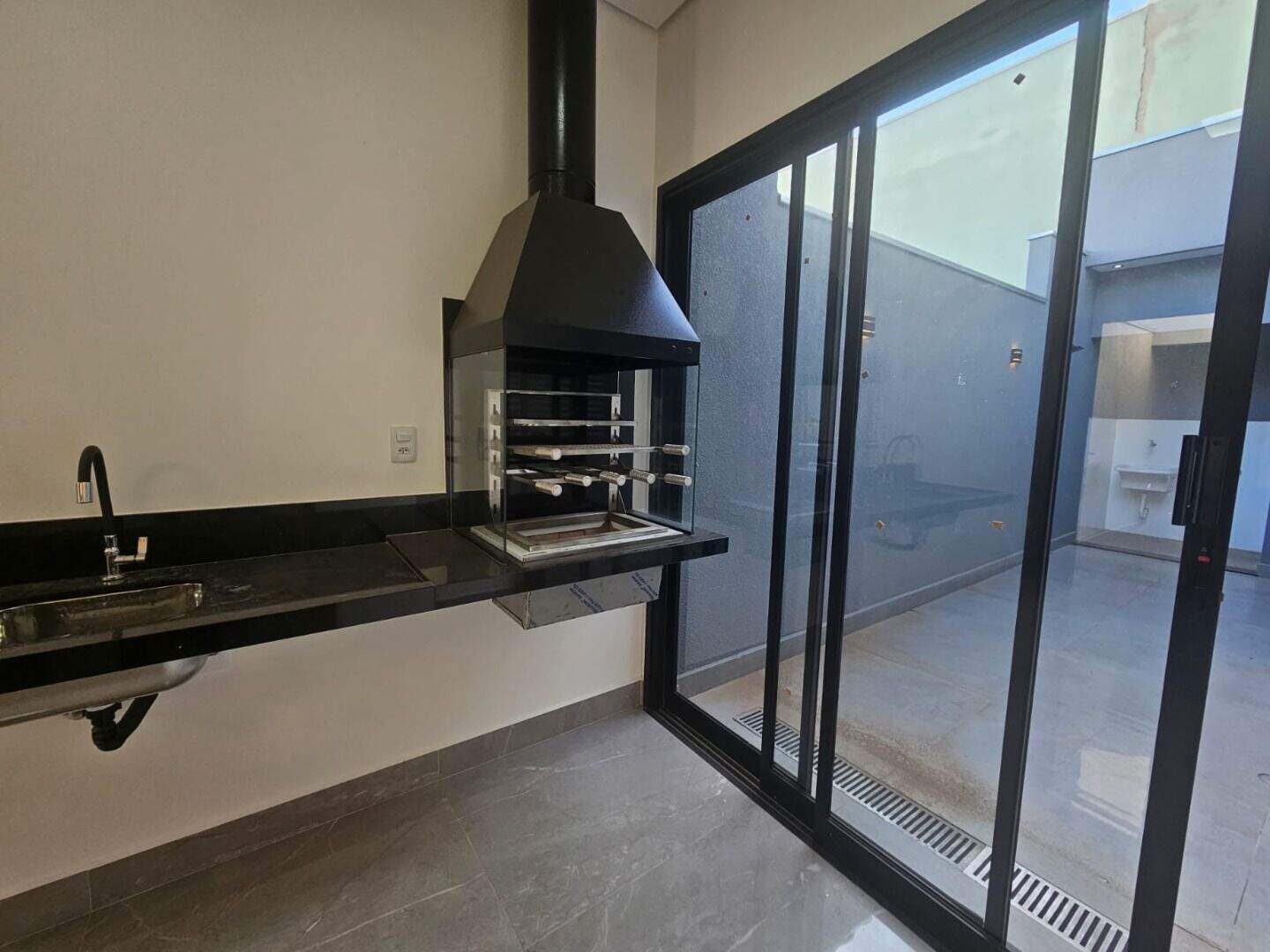 Casa à venda no Jardim Veneza: 