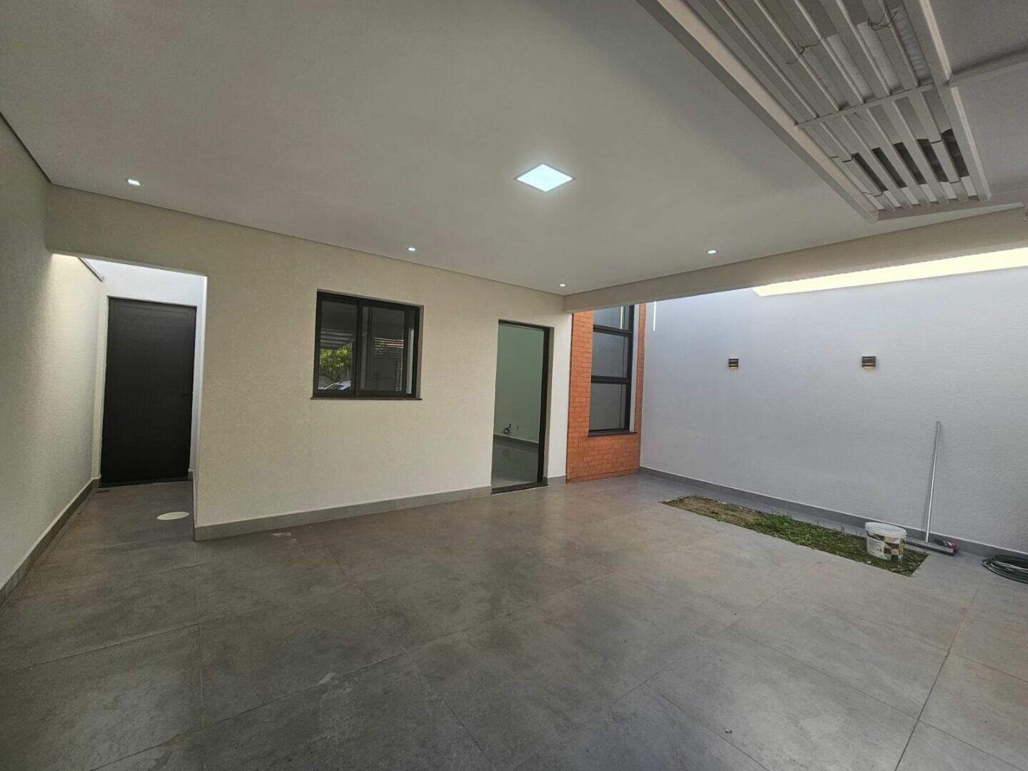 Casa à venda no Jardim Veneza: 