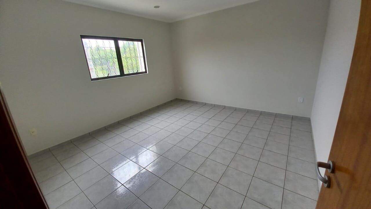 Salão para aluguel no Jardim Regente: 