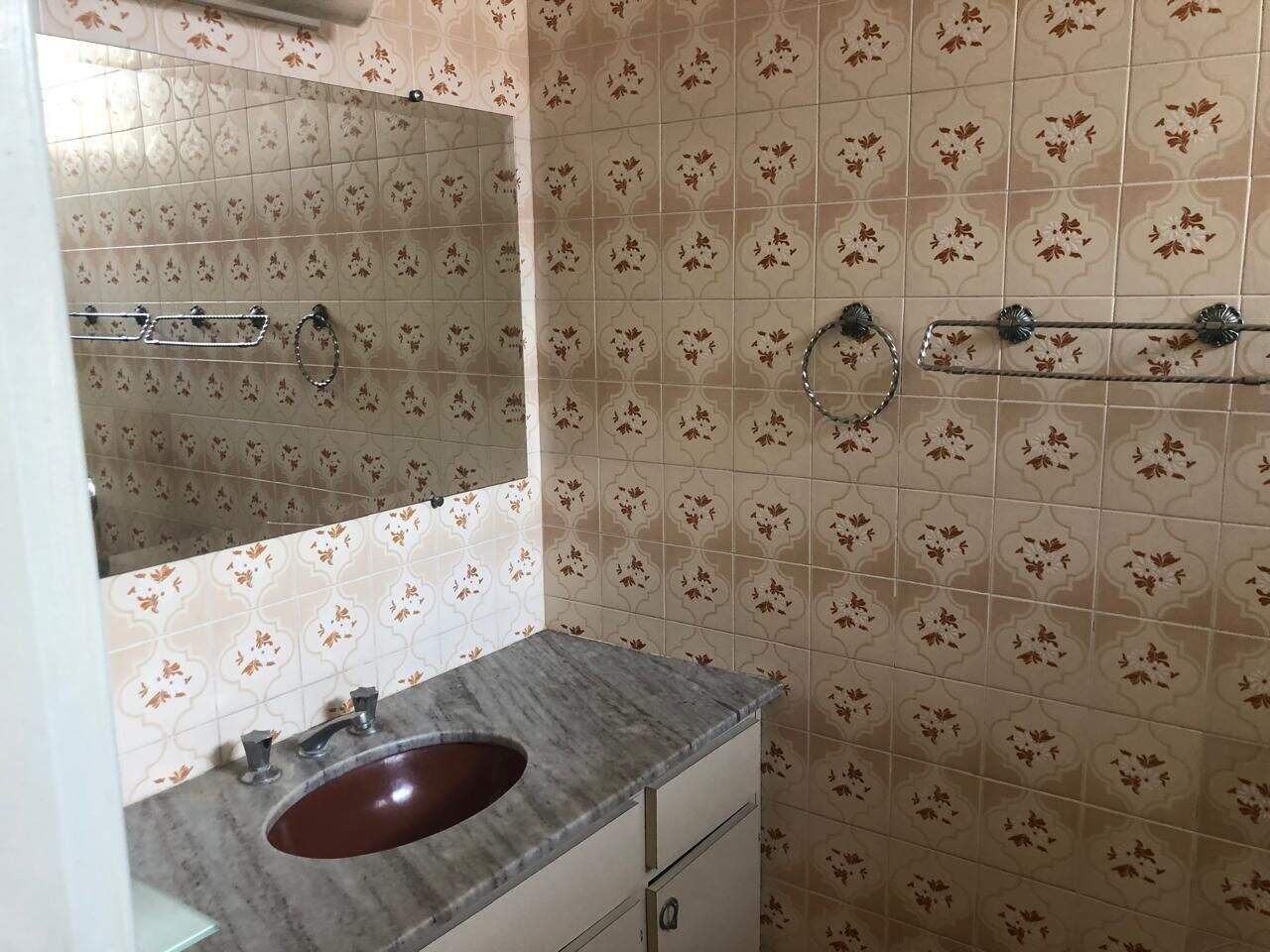 Casa à venda no Centro: 