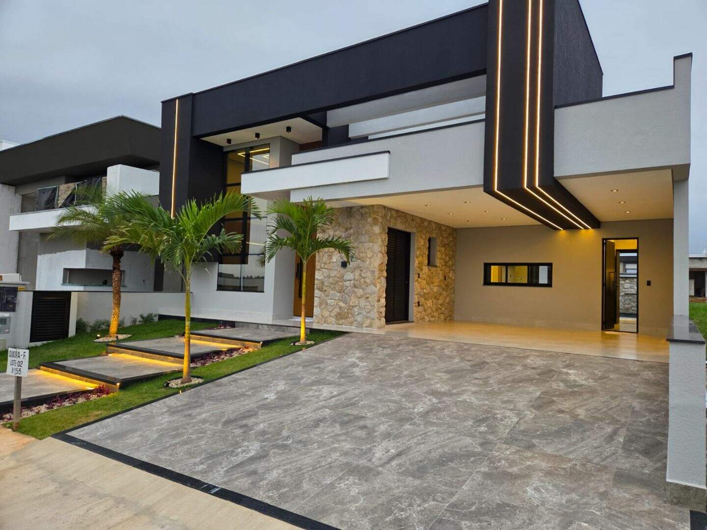 Casa à venda no Residencial Maria Cândida: 