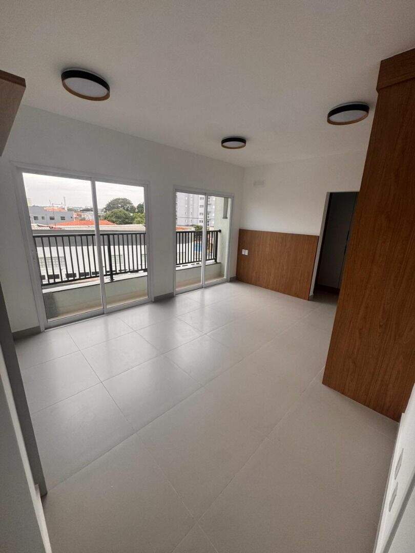 Apartamento para aluguel no Jardim Santa Cruz: 