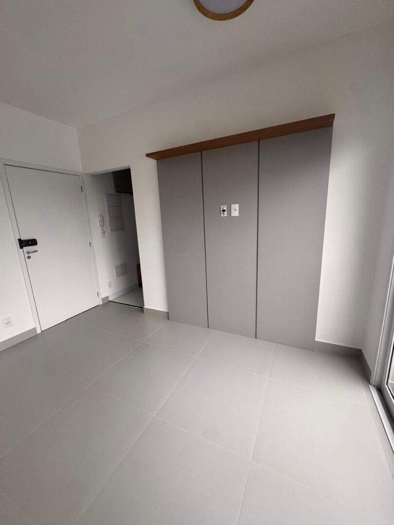 Apartamento para aluguel no Jardim Santa Cruz: 
