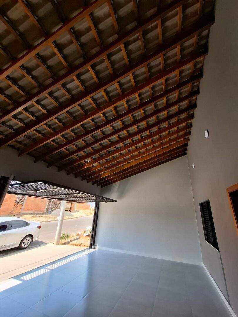 Casa à venda no Parque Barnabé: 