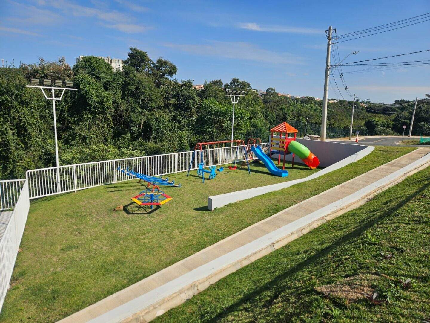 Terreno à venda no Jardim Regente: 