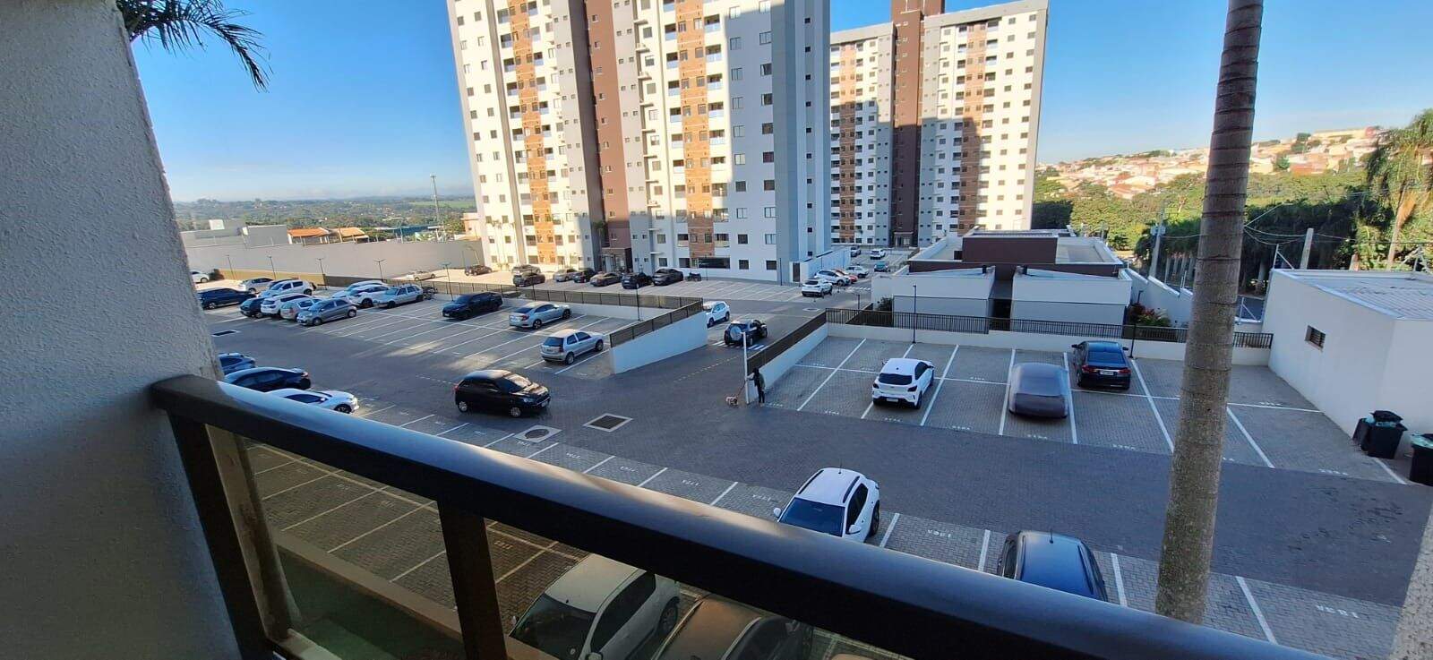 Apartamento à venda no Jardim Santiago: 