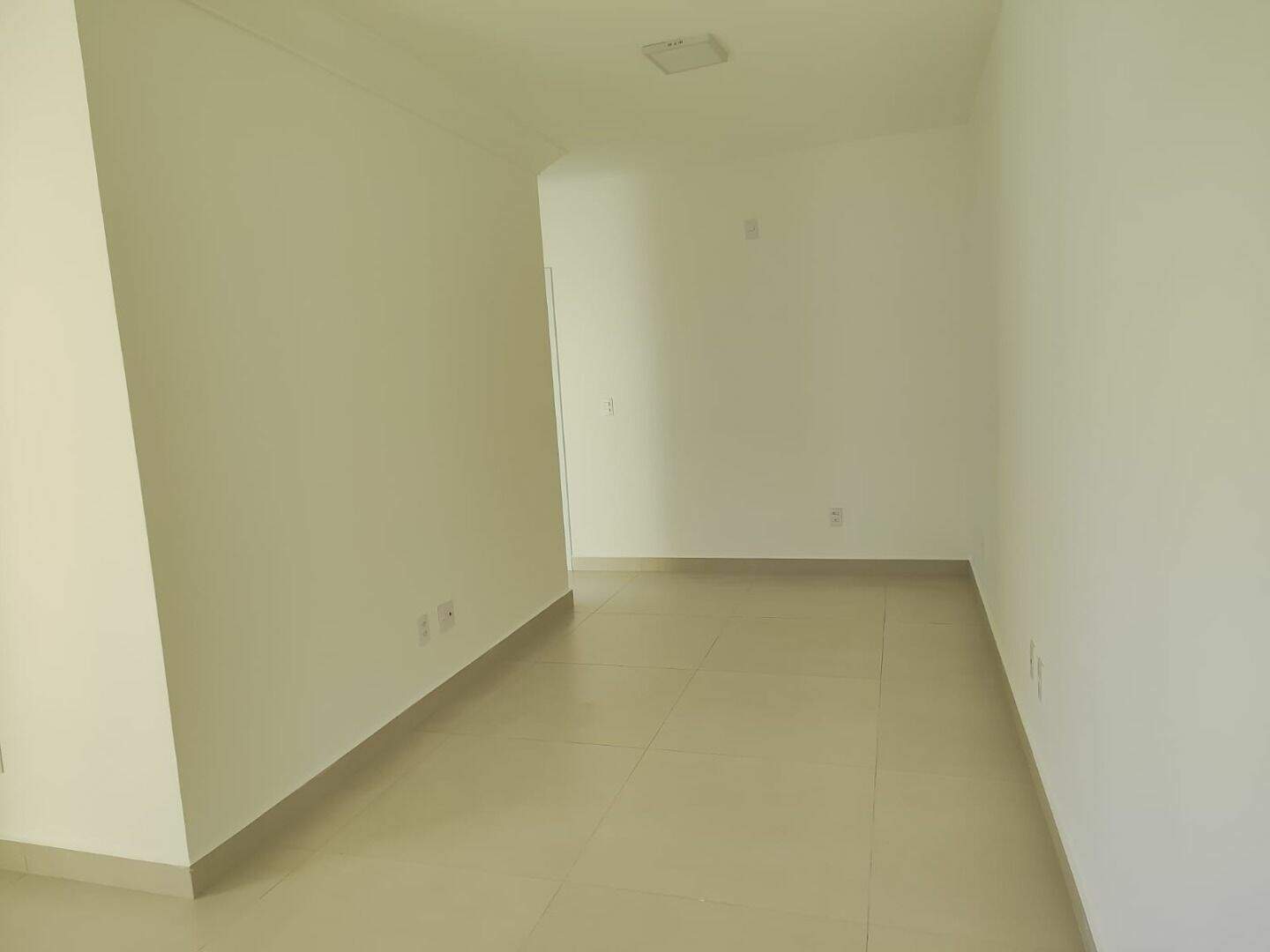 Apartamento à venda no Jardim Santiago: 